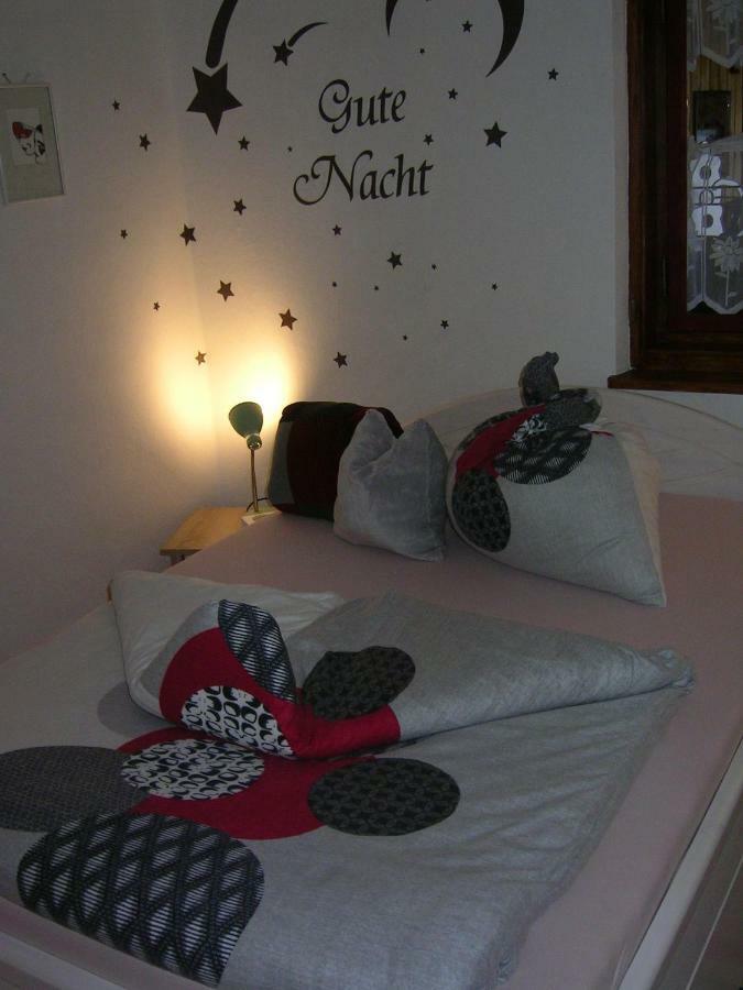 Ferienwohnung Lispet Neuotting Ngoại thất bức ảnh